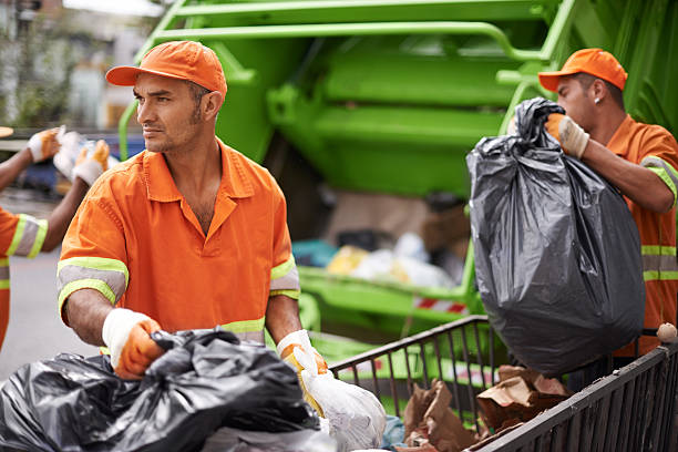 Best Carpet Removal and Disposal  in Freeport, IL